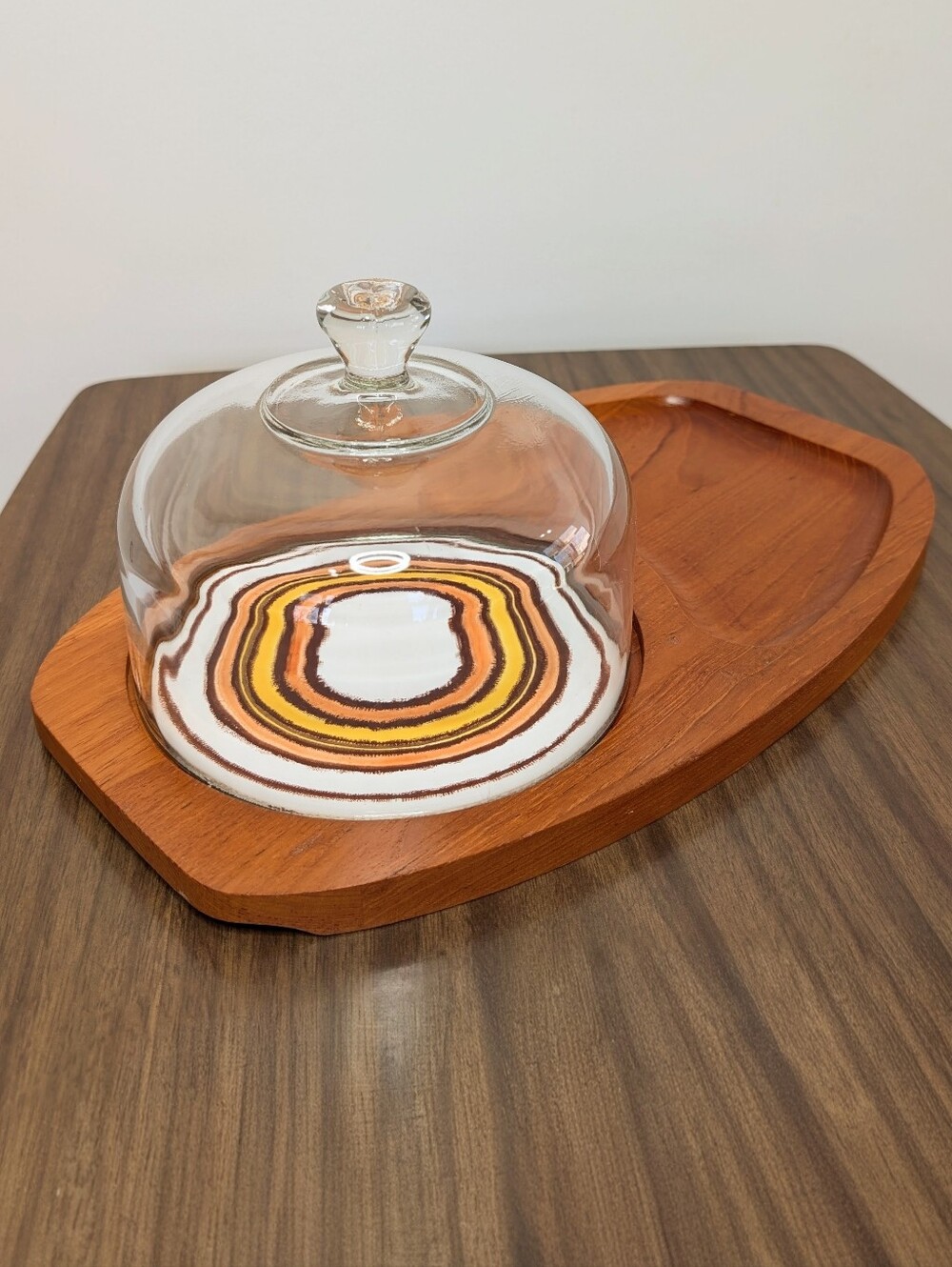 Vintage 70s Teak Wooden Cheese Board With Glass Dome & Tile Inlay Charcuterie - Picture 2 of 7